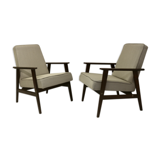Pair of Henryk Lis armchairs 300-190s 1970s reupholstered gray textured fabric.