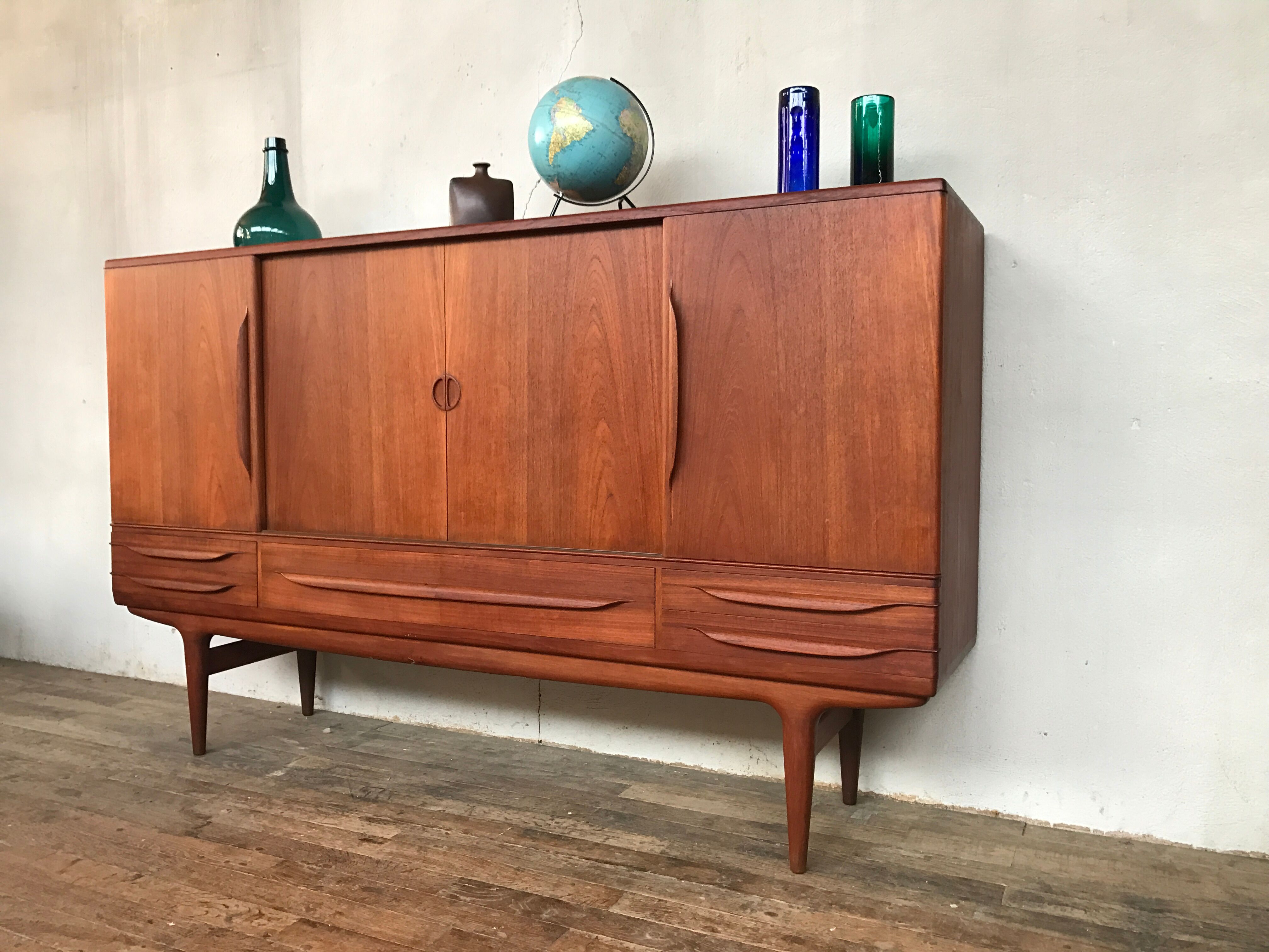 Buffet um14 Johannes Andersen Scandinavian teak