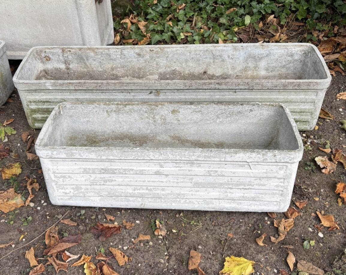 Set of 4 fibreglass planters by Willy Guhl
