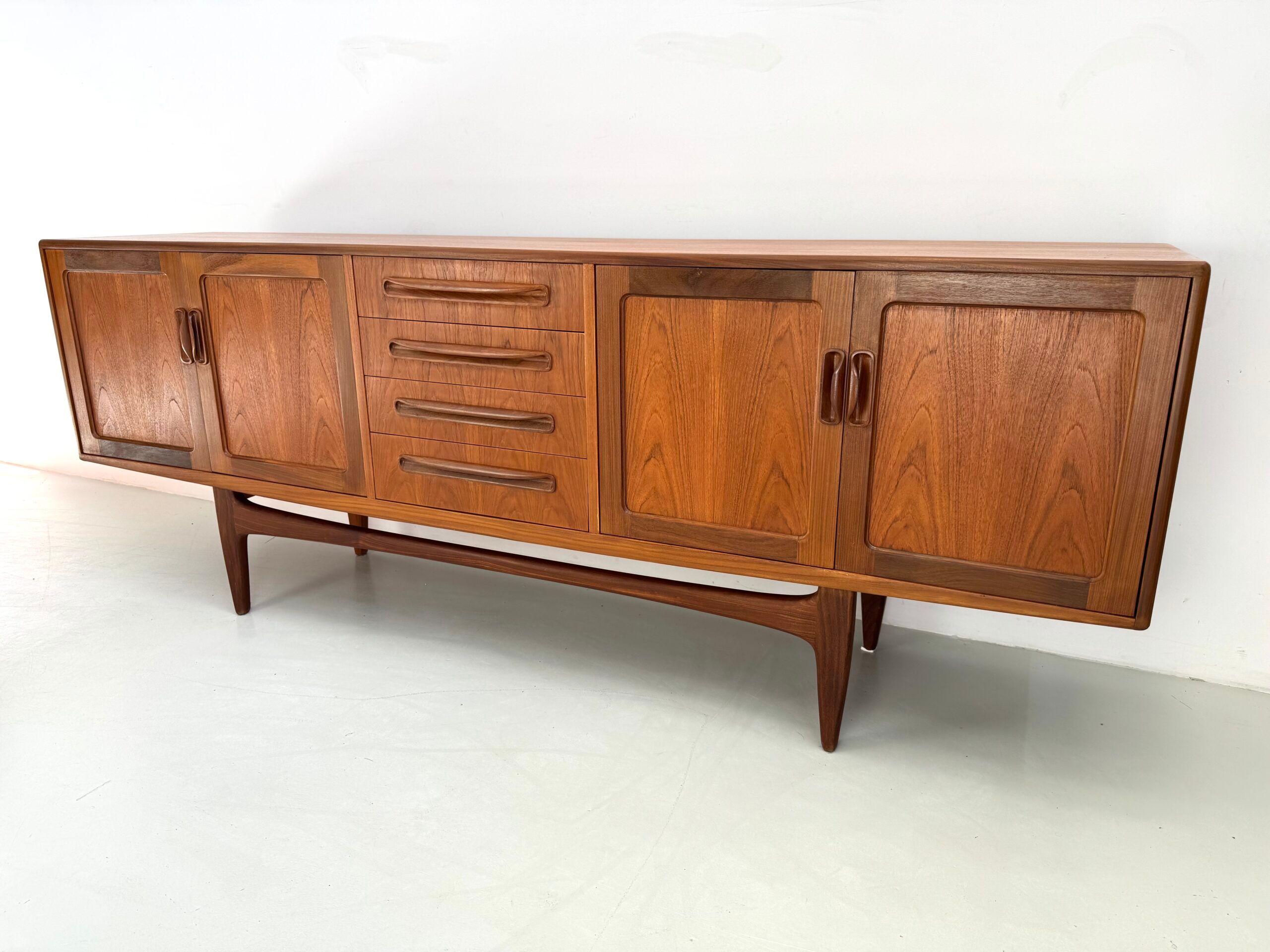 Buffet vintage G-Plan