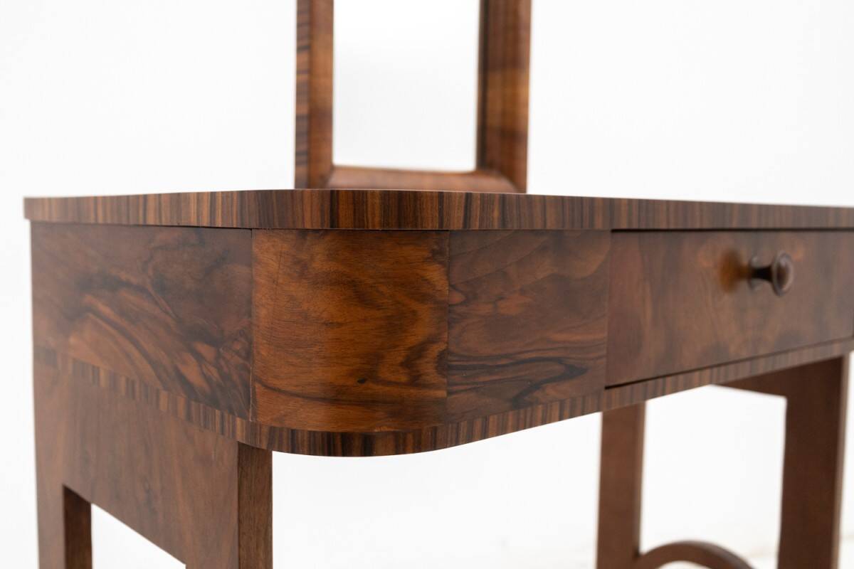 Art Deco dressing table with chair, Poland, ca. 1930.