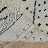 Tapis berbère abstrait 248 x 145 cm