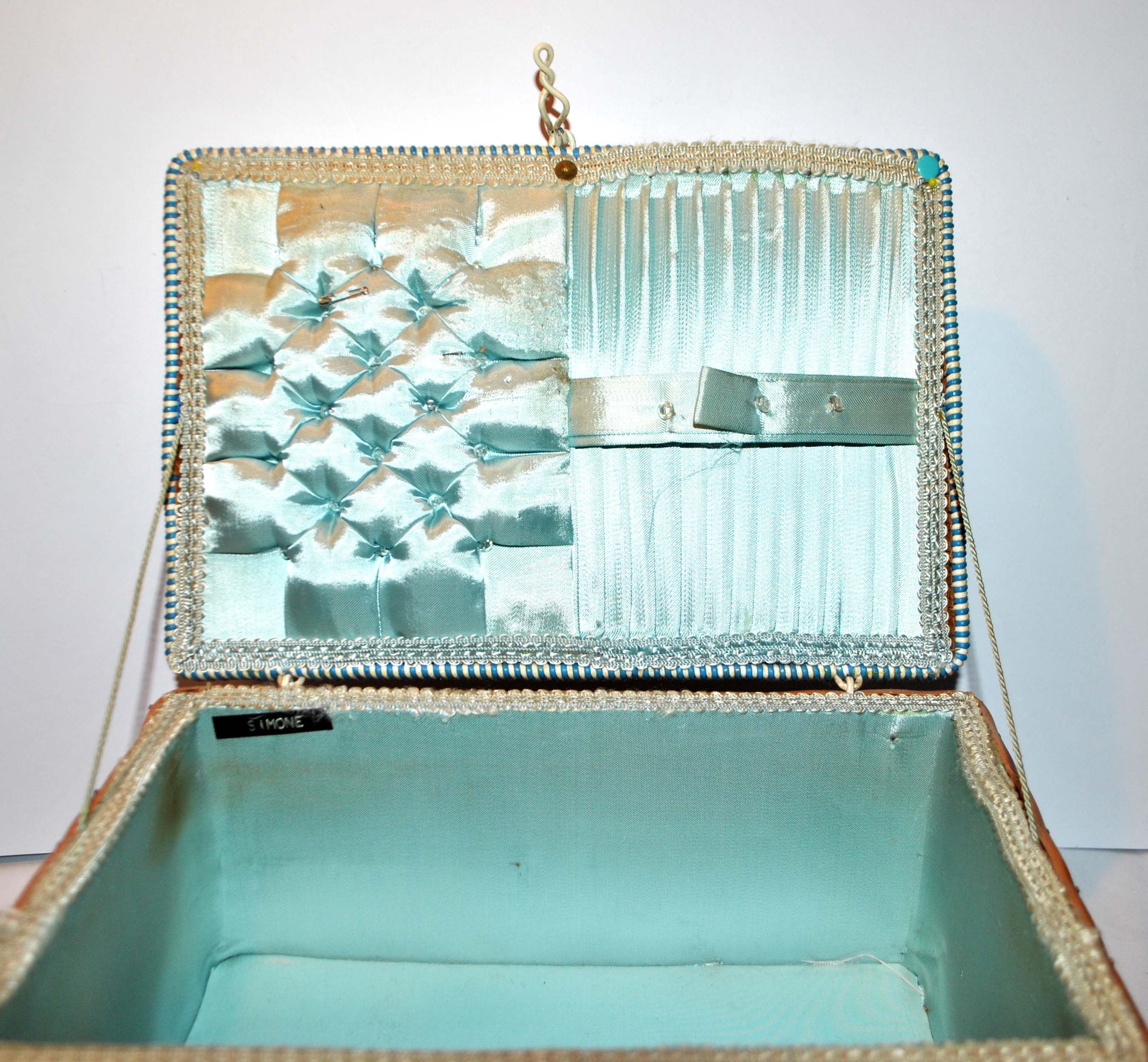 Book basket - vintage stitch box in woven rattan and blue scoubidou 1960 worker