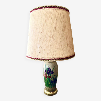 Earthenware foot lamp