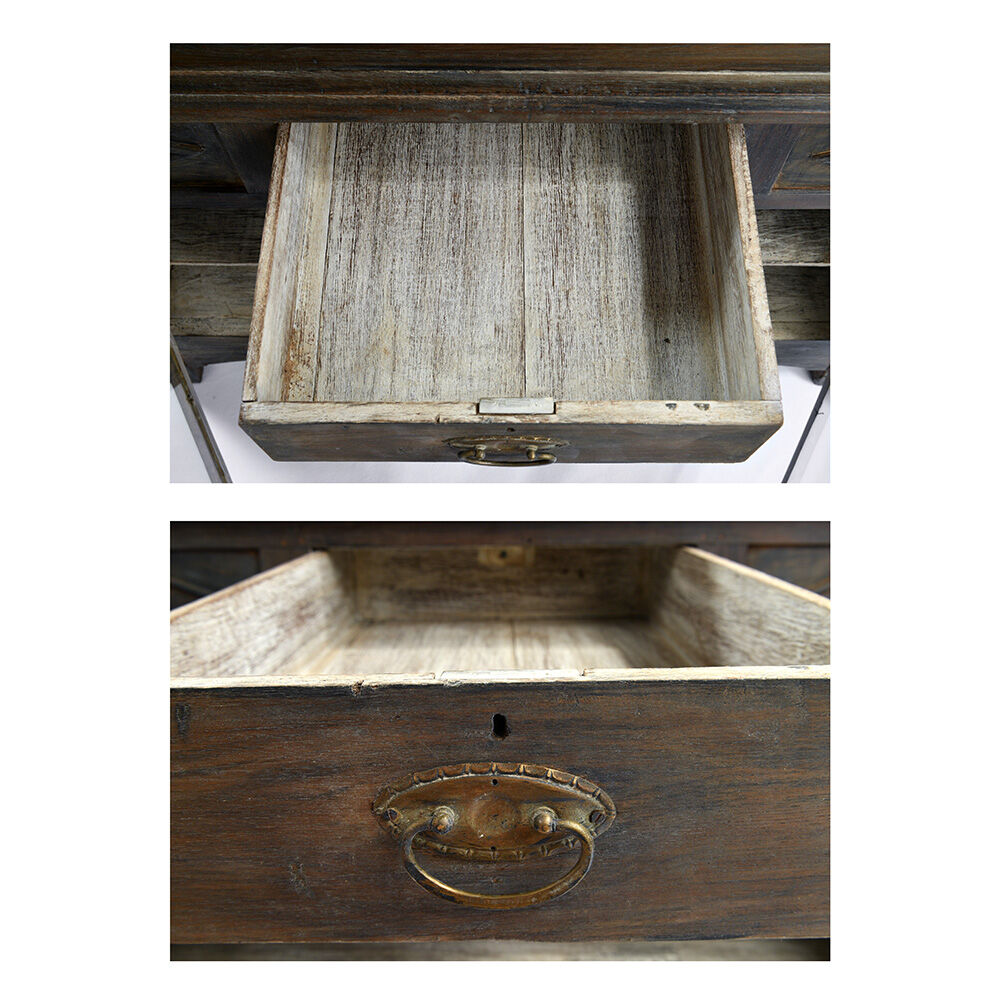 Wooden display showcase