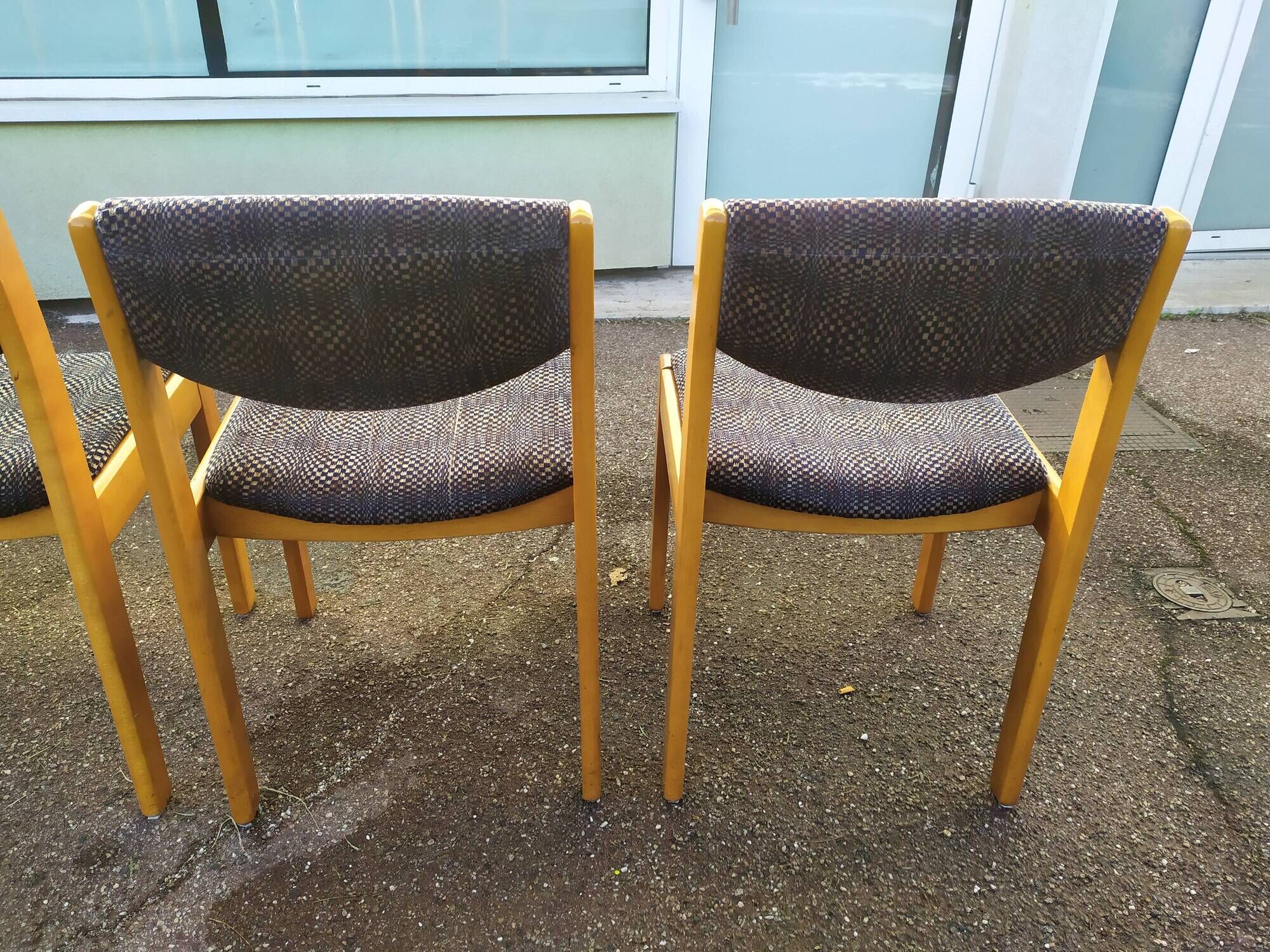 Lot de 4 Chaises en bois blond et tissu gris - Vintage