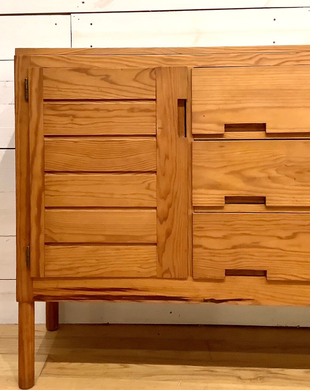 Commodity "weekend" in pine of the moors by Pierre Gautier Delaye for Vergnères, France c.1956