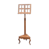 Walnut lute