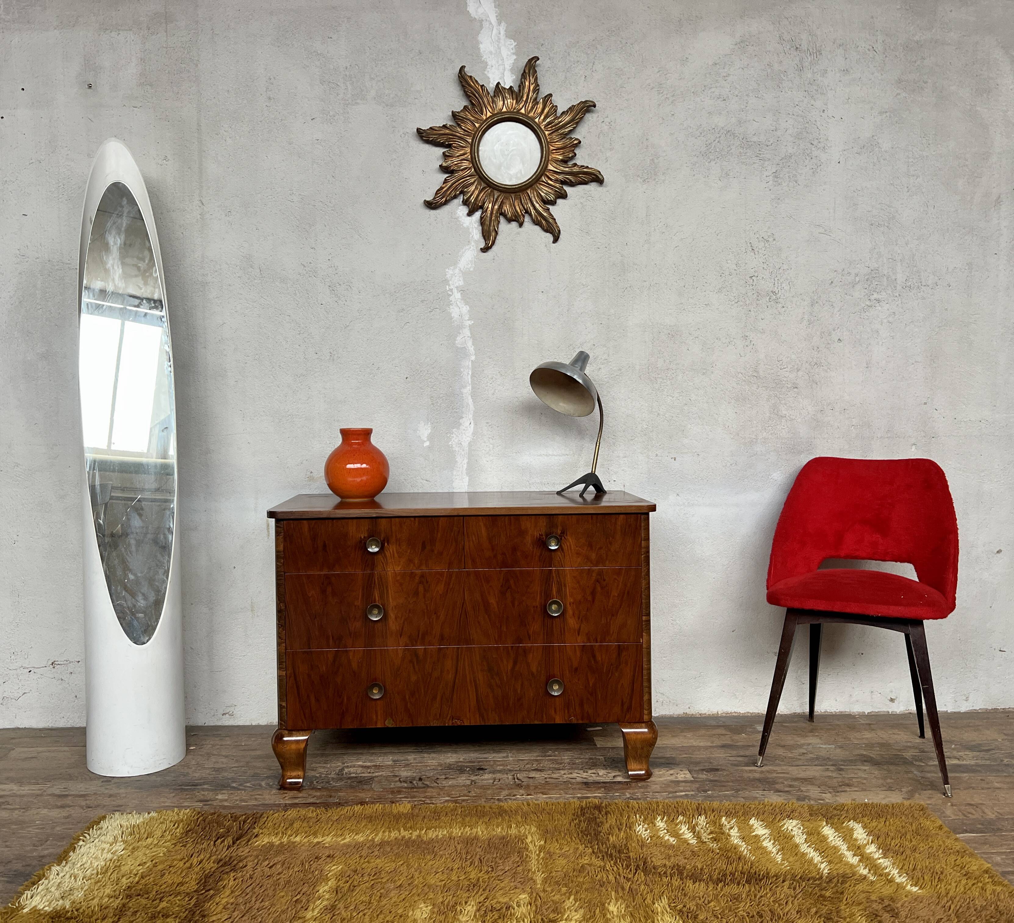 Vintage chest of drawers – amazing walnut veneer