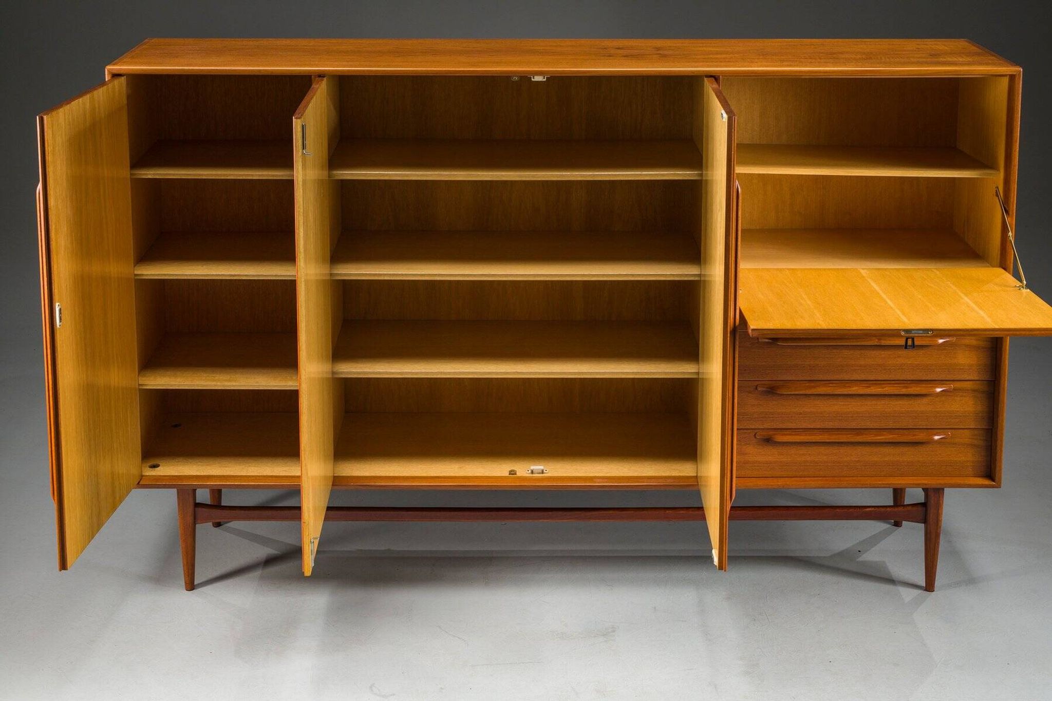 Highboard by Heinrich Riestenpatt for RT 200 Möbel, Germany, 1960s
