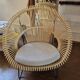 fauteuil en rotin et coussin d'assise