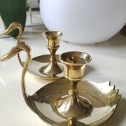 Pair of hand candle holders/Cellar rats shape swans, in polished brass. 1950s