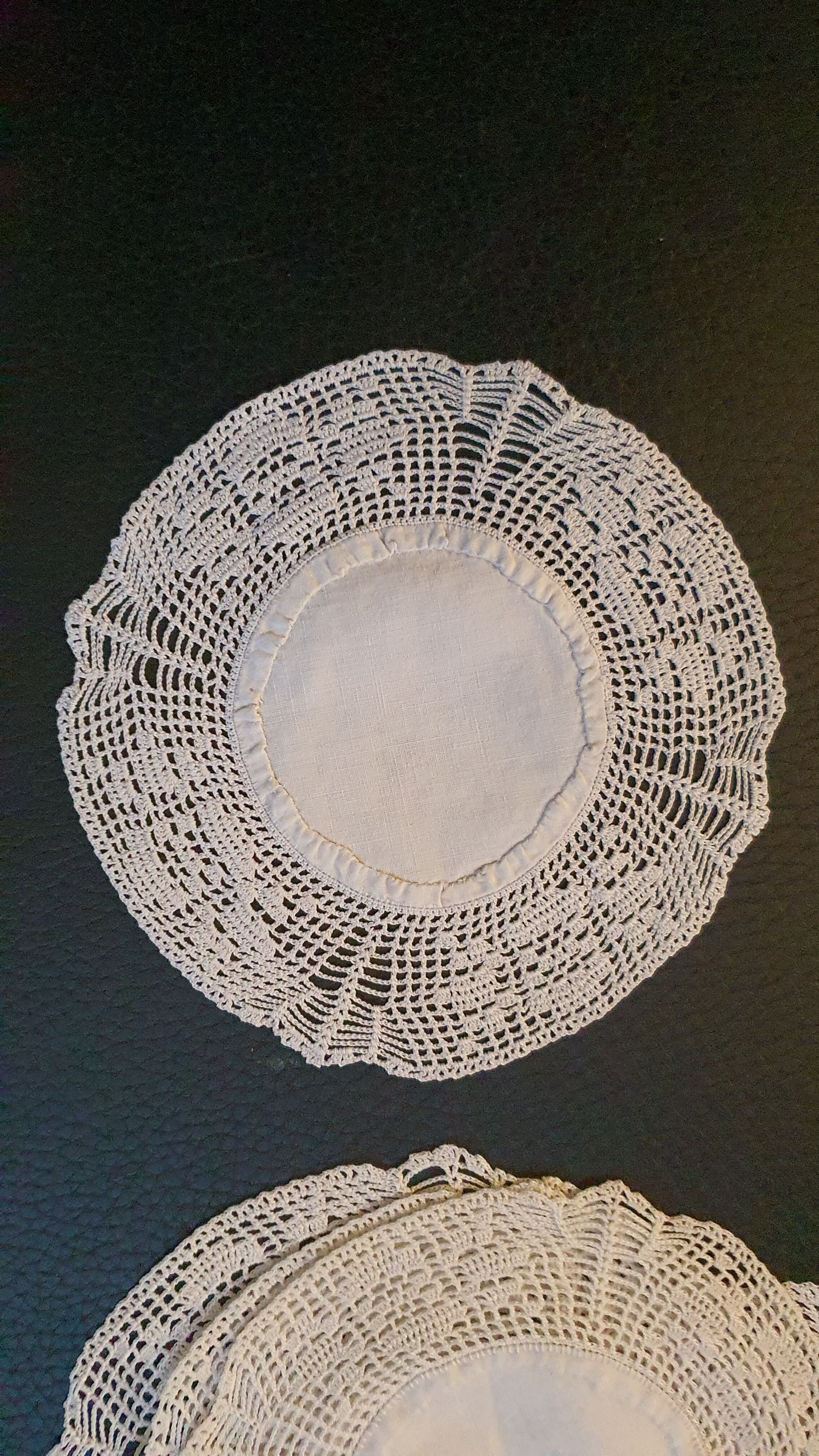 Antique coasters lined with art crochet