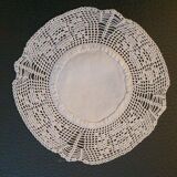 Antique coasters lined with art crochet