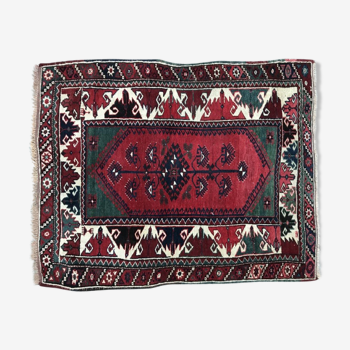 Carpet vintage Turkish Anatolian Konya done hand 120 X 145 CM