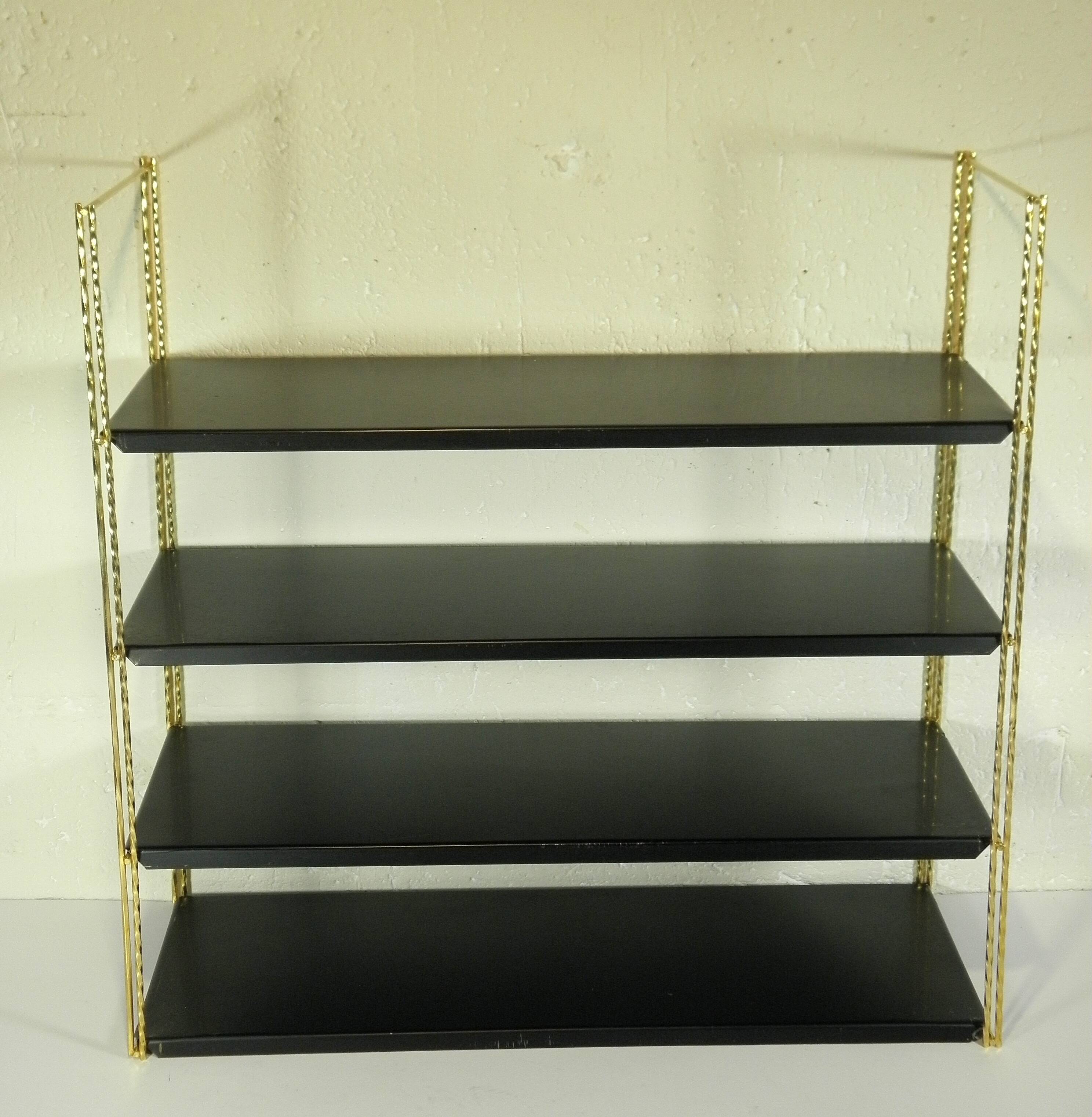 Etagère murale en métal noir et doré, années 60