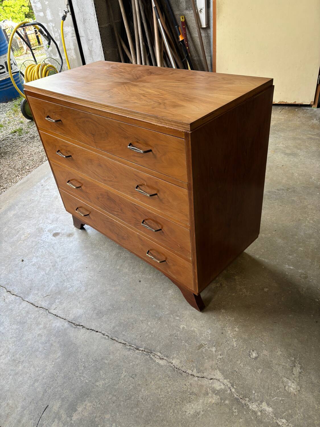 Vintage chest of drawers