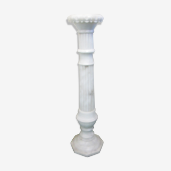 Column in alabaster
