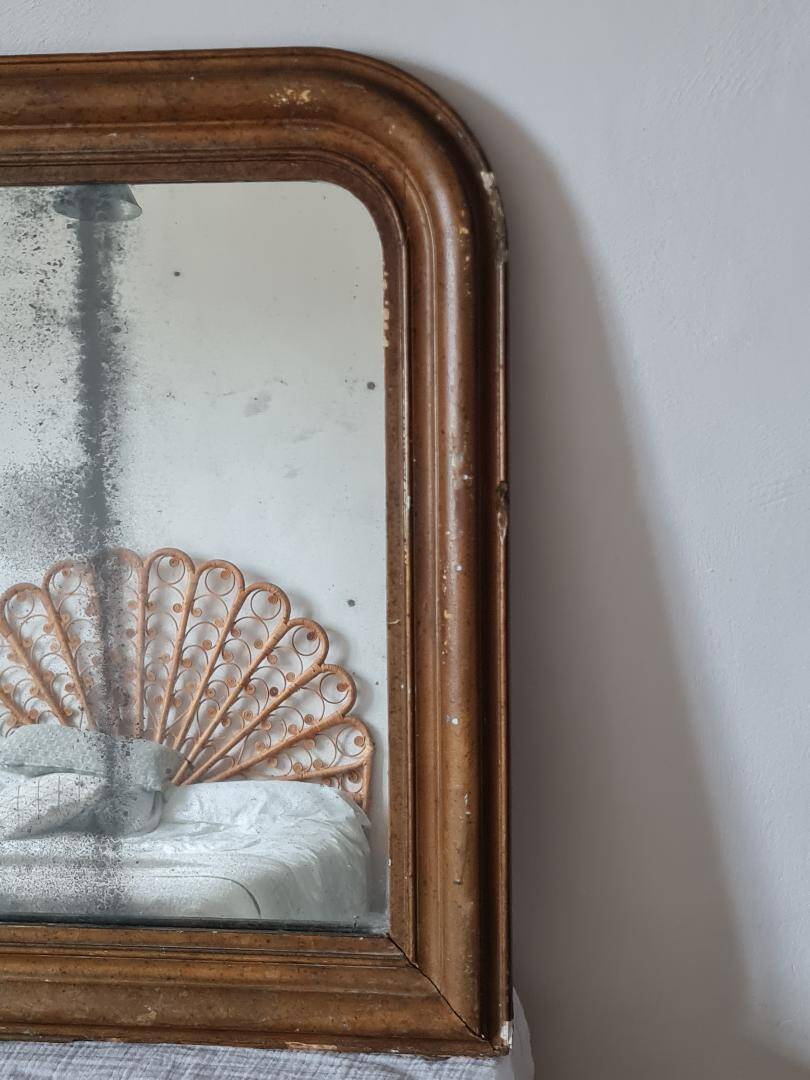 Miroir Louis Philippe  doré 65 x 52