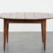 Rare antique oval French extendable dining table made of fruitwood
