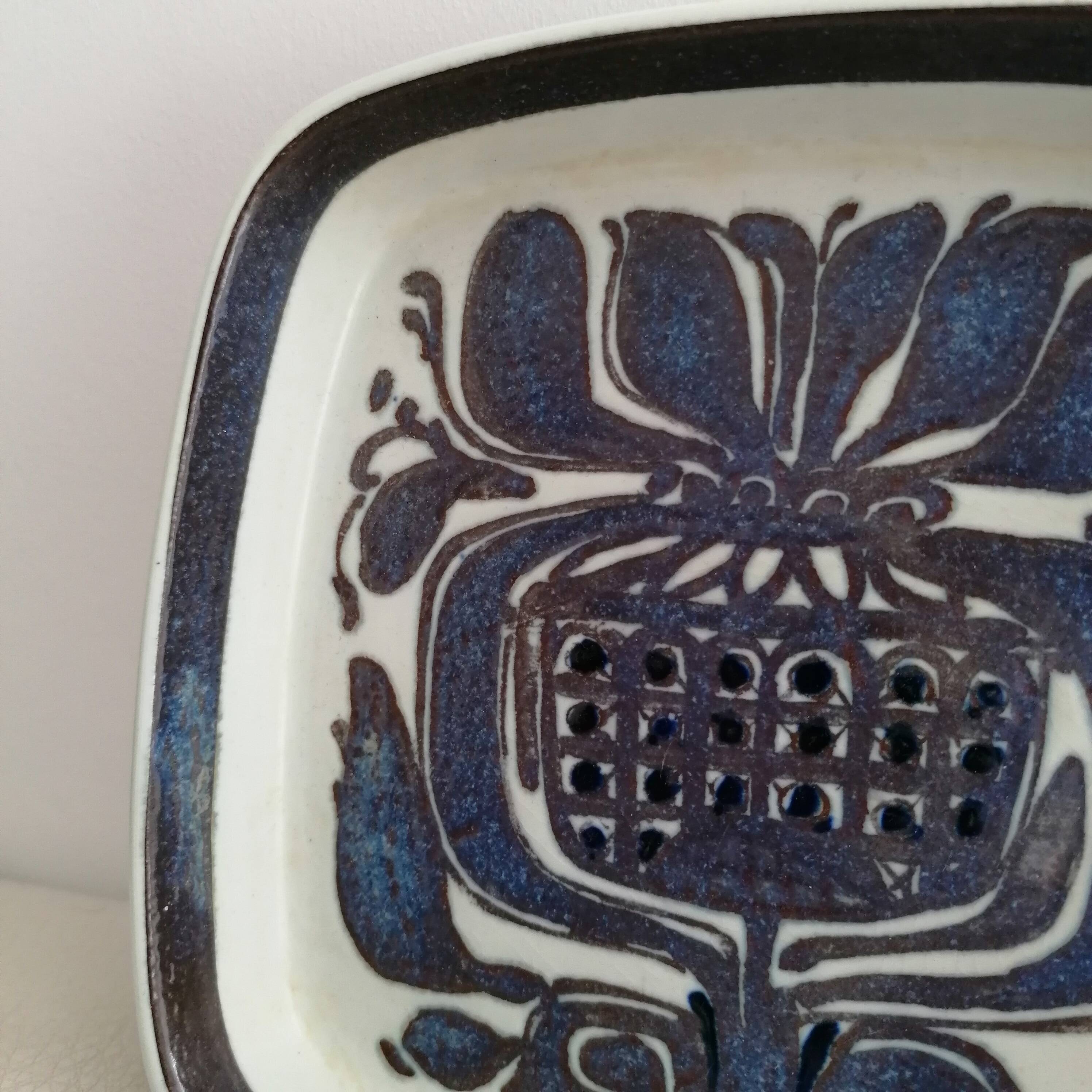 Earthenware trinket dish from the Ternera series by Kari Christensen for Royal Copenhagen