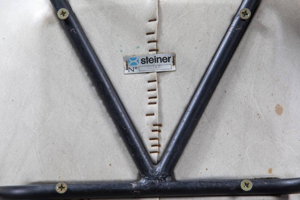 Paire de chaises Amsterdam Pierre Guariche