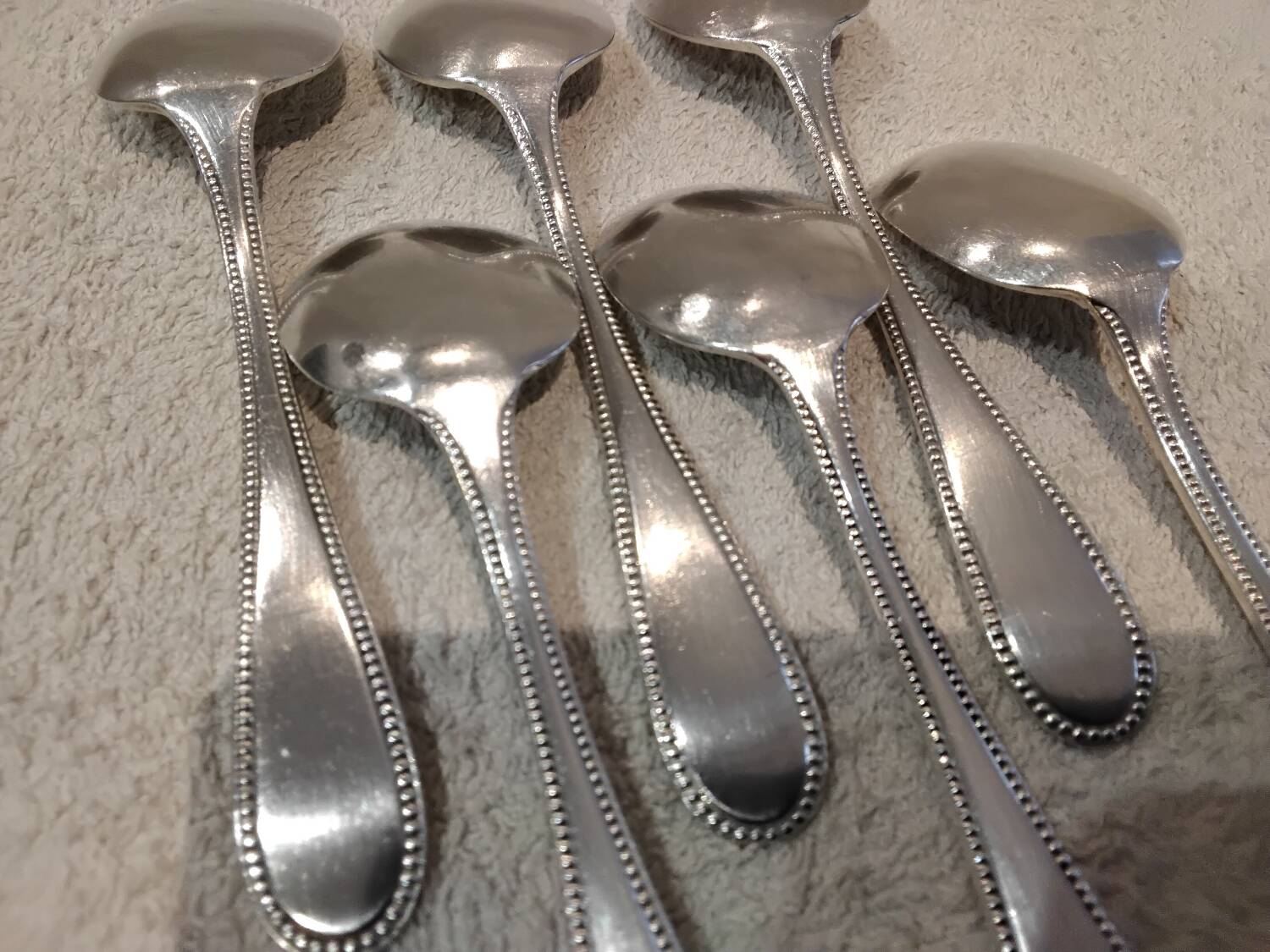 6 silver-plated ice cream scoops, goldsmith Frionnet, pearl decor