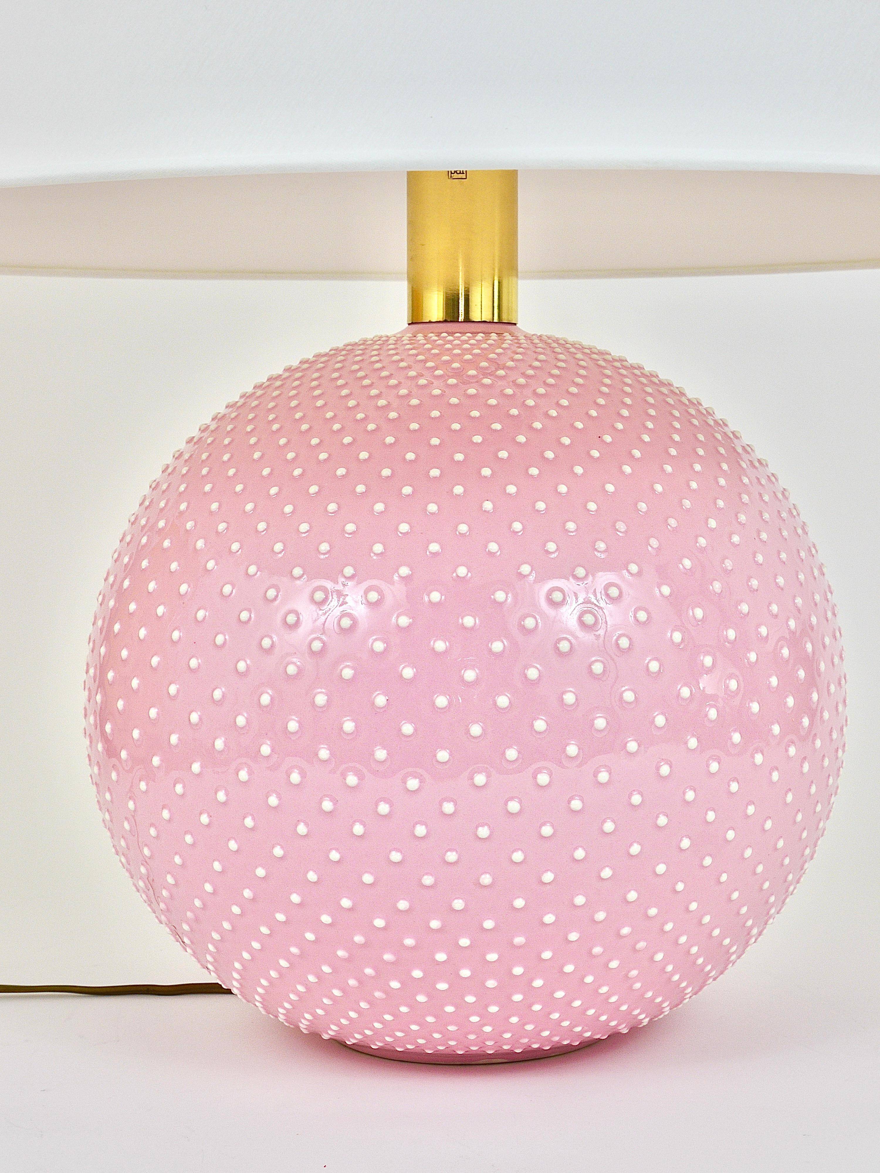 Pastel pink polka dot spherical table lamp, ceramic, brass, Studio Paf Milano, 1970.