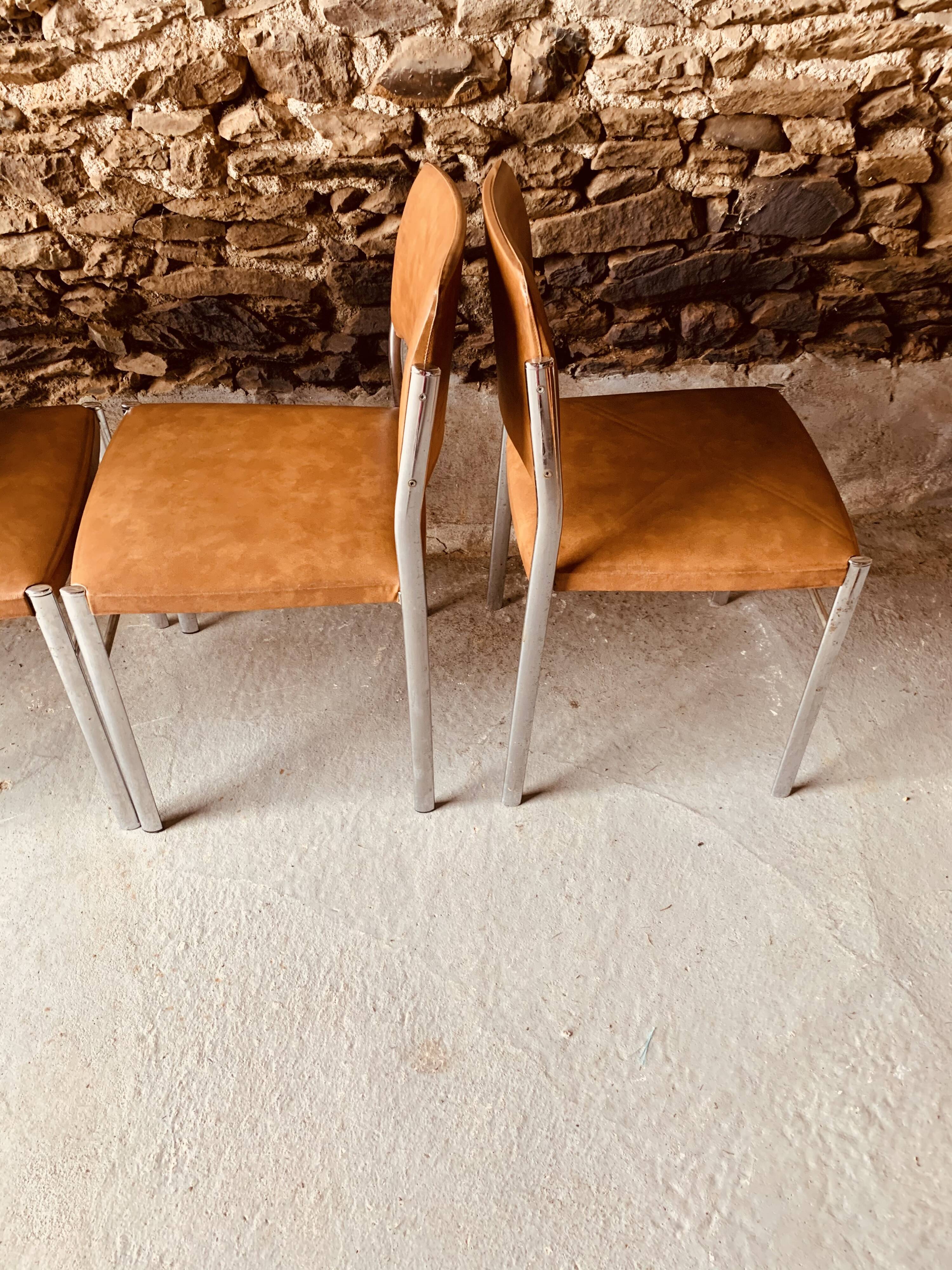 6 brown chairs imitation leather