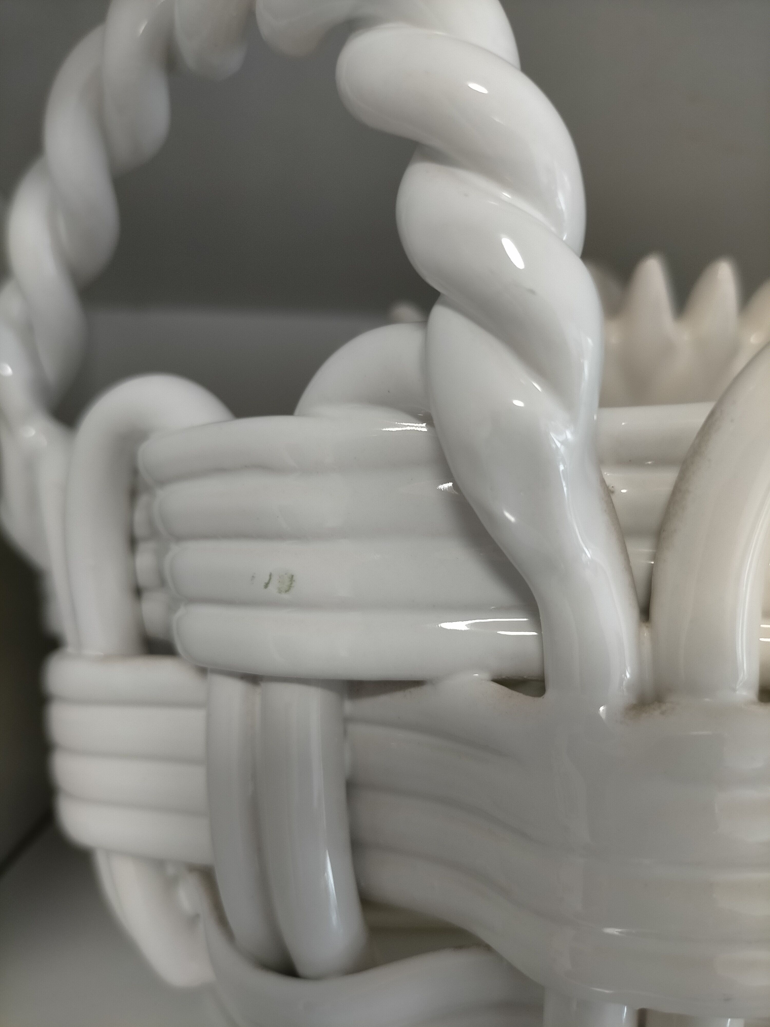 Braided ceramic dish