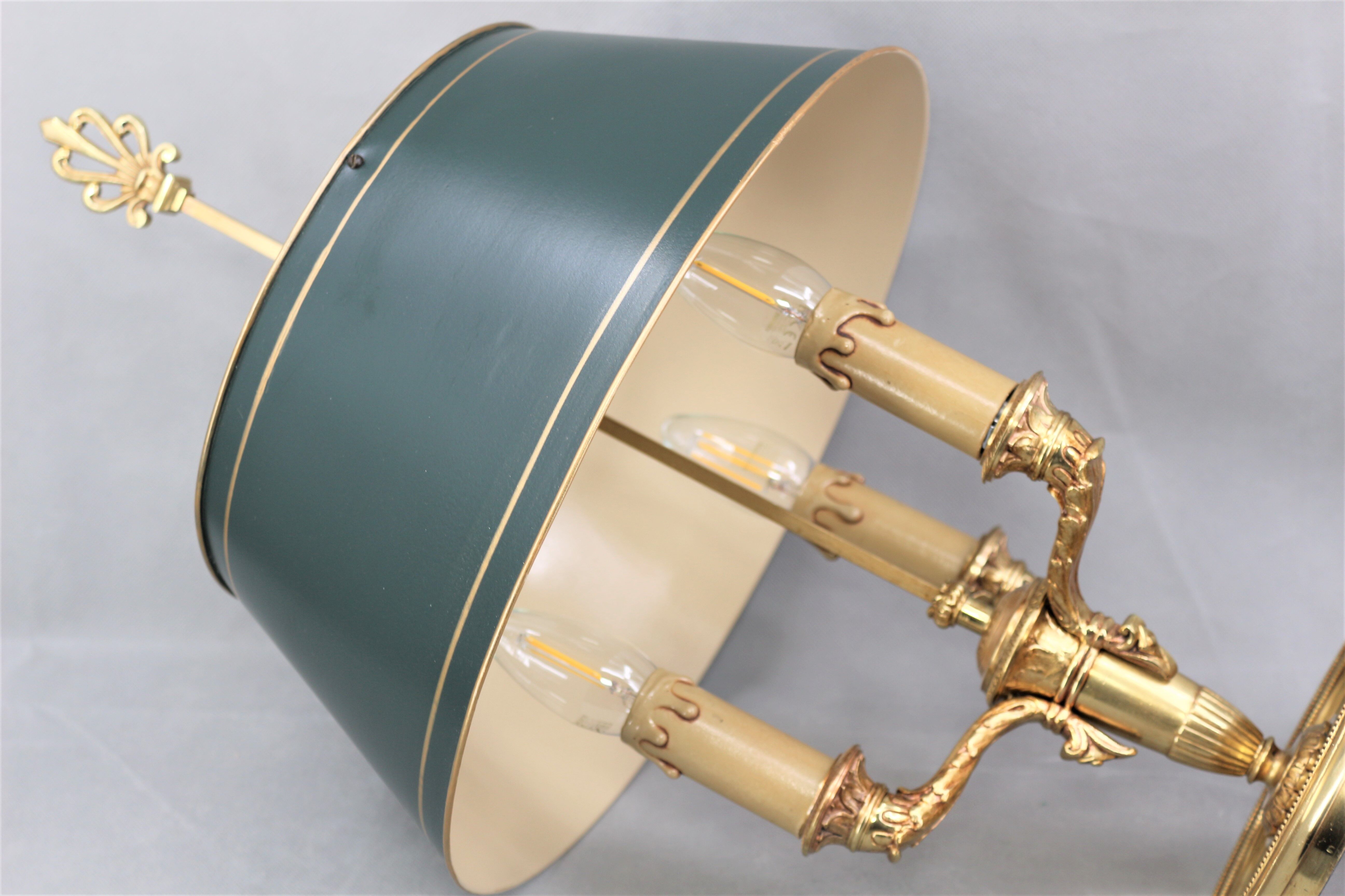 Empire-style gilded bronze hot water lamp