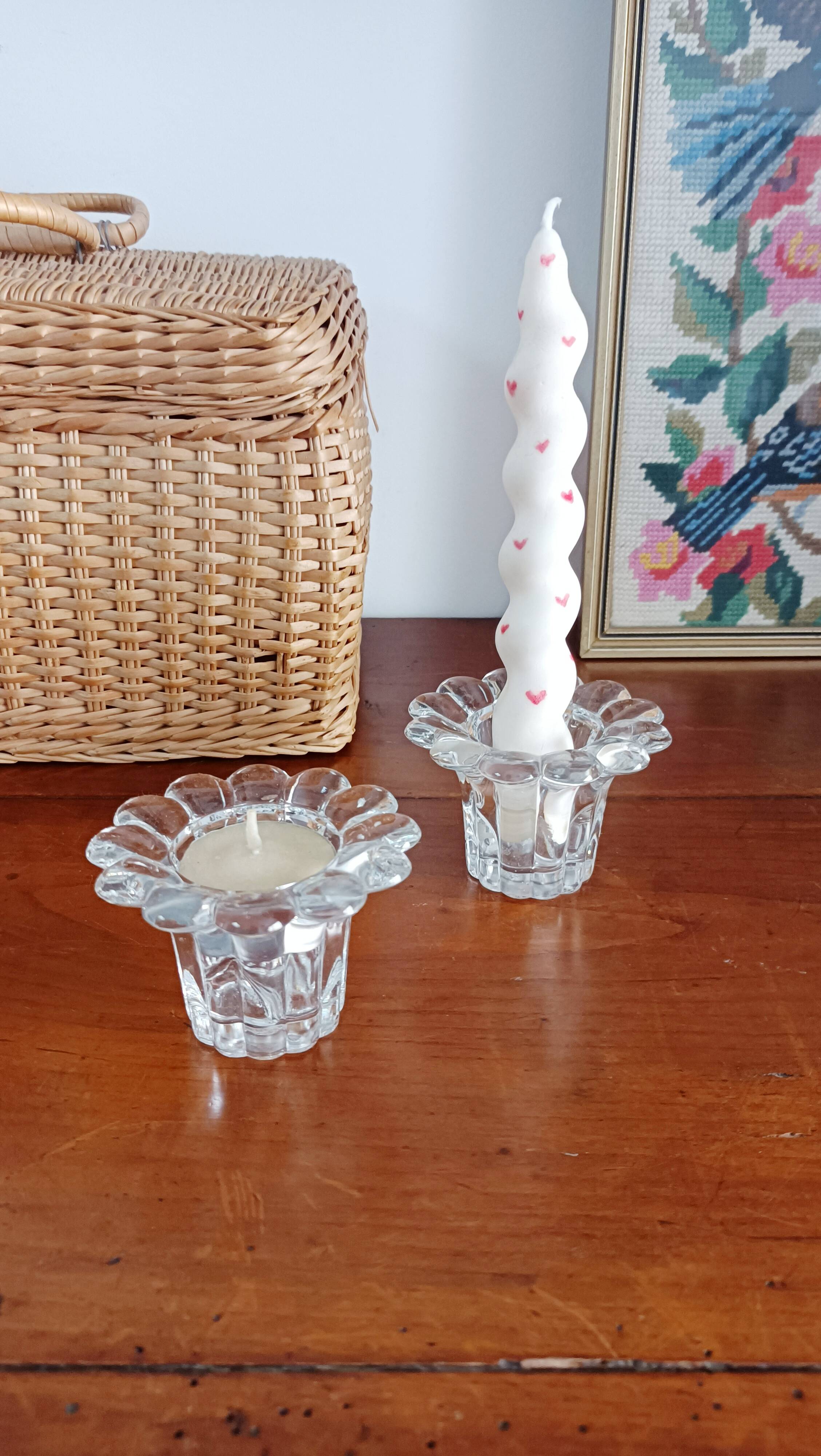 Set of 2 glass candle holders