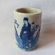 Antique cylindrical Bitong vase, cracked blue and white ceramic, China, late 19th century.