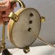 Un ensemble de très anciennes lampes de table art déco, estimées dans les années 1920 en laiton et marbre.