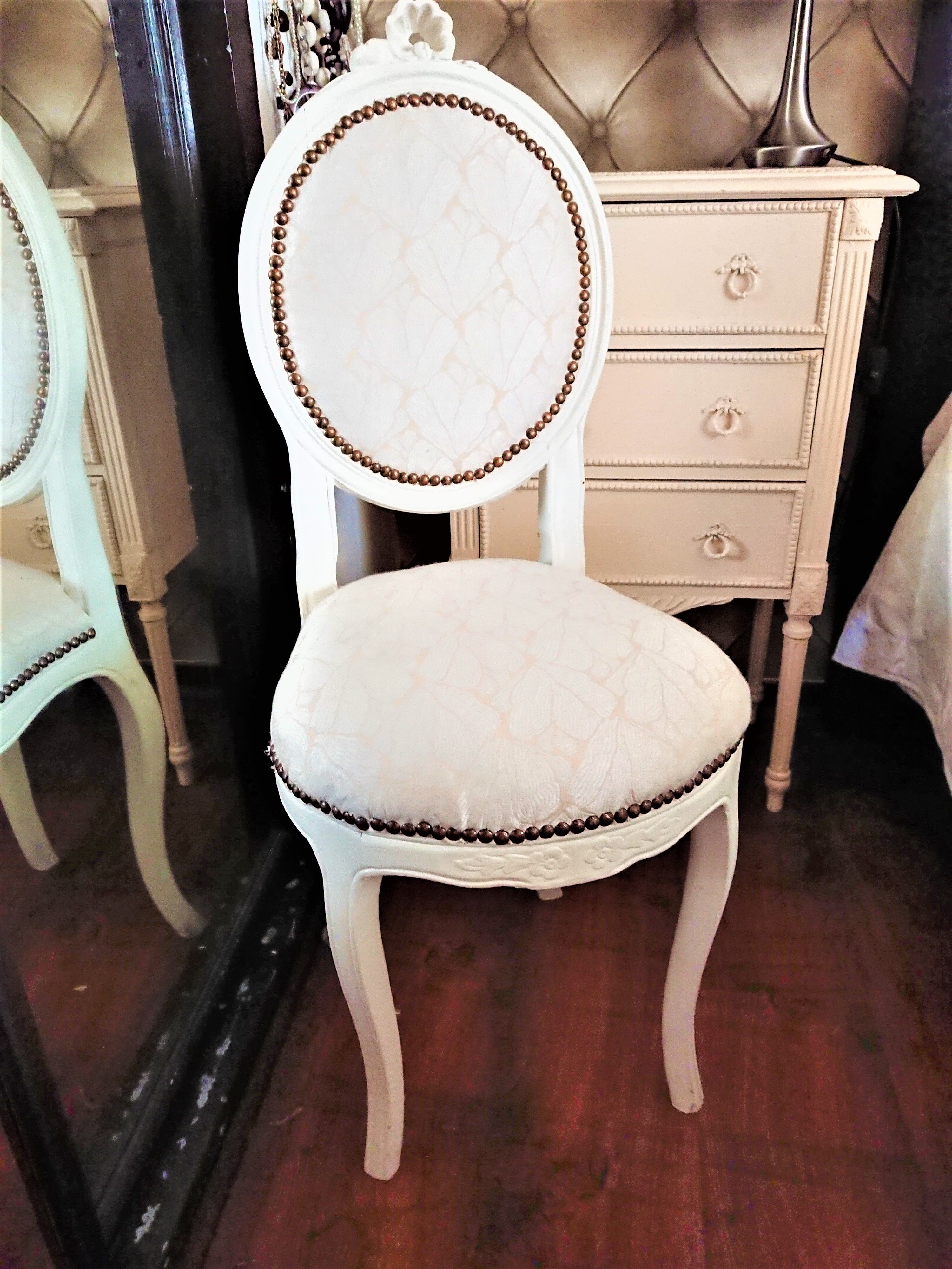 Medallion chair baroque style restored new jacquard fabric REF: 2021010203