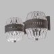 Paire de lampes murales vintage des années 1960 en métal et cristal, design italien.