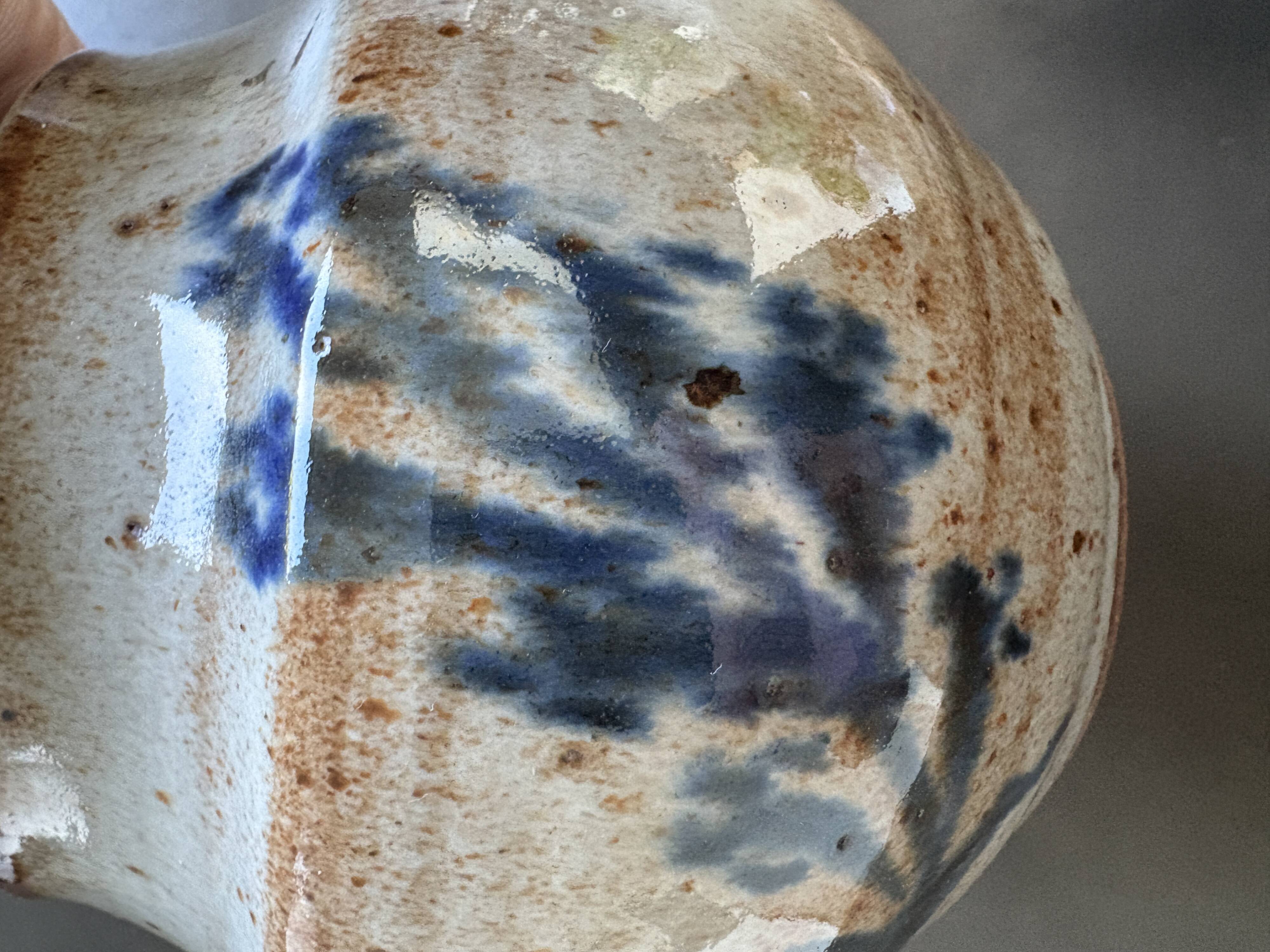 Workshop ceramic pot