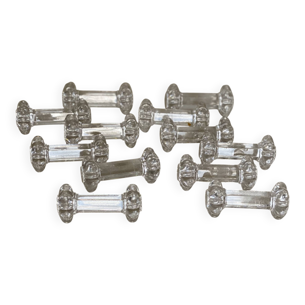Service de 10 porte-couteaux cristal moulé XIXé s. fleur