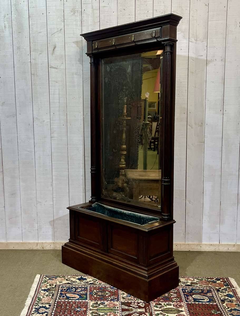 Vestiaire en chêne de la fin XIXème avec sa jardinière