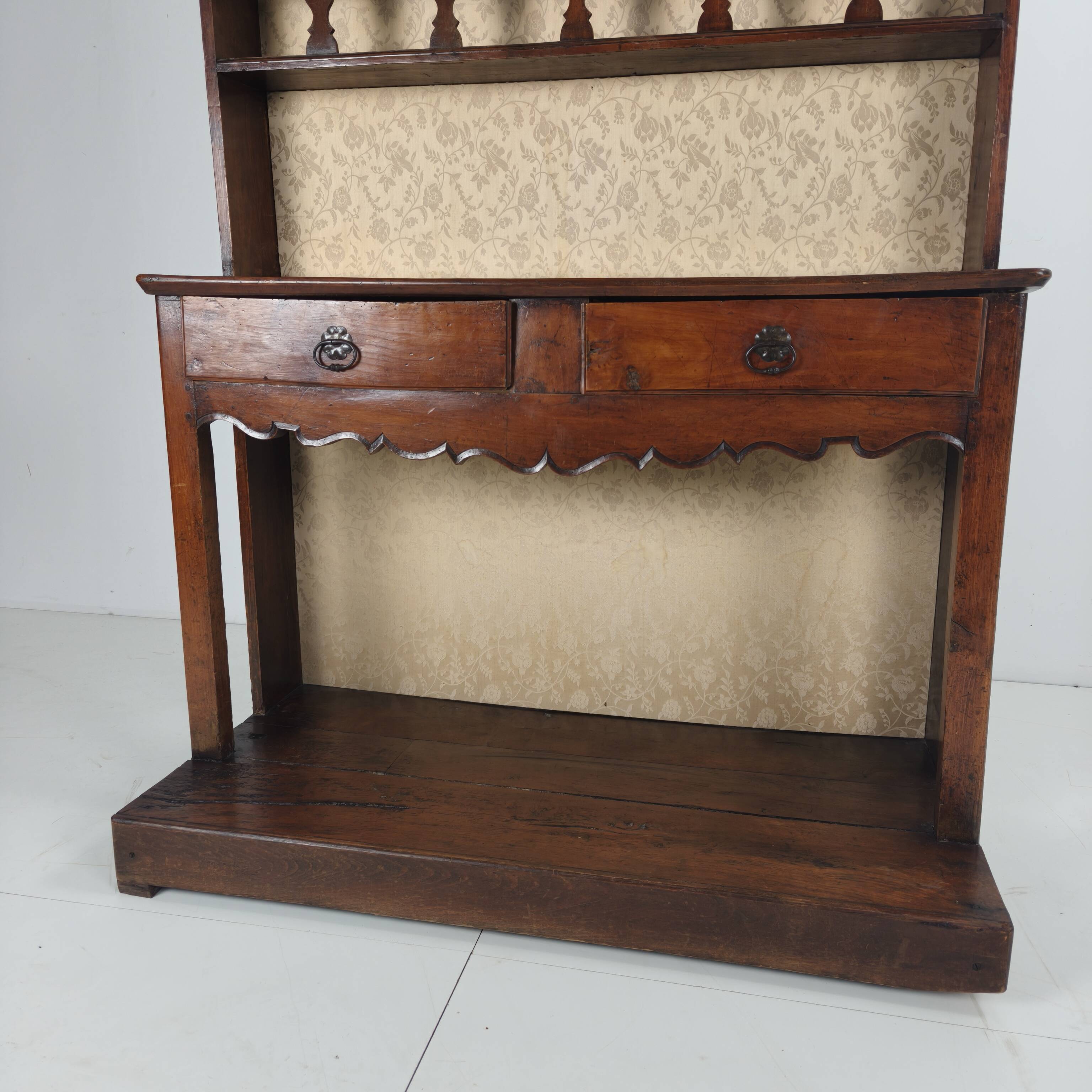 English Georgian Dresser – Solid Oak, circa 1800