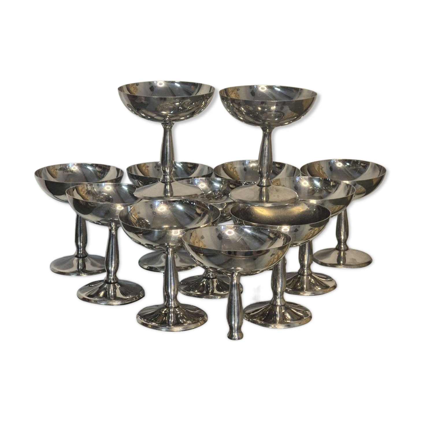 Stainless steel cups