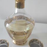 Liqueur carafe with 8 assorted greens