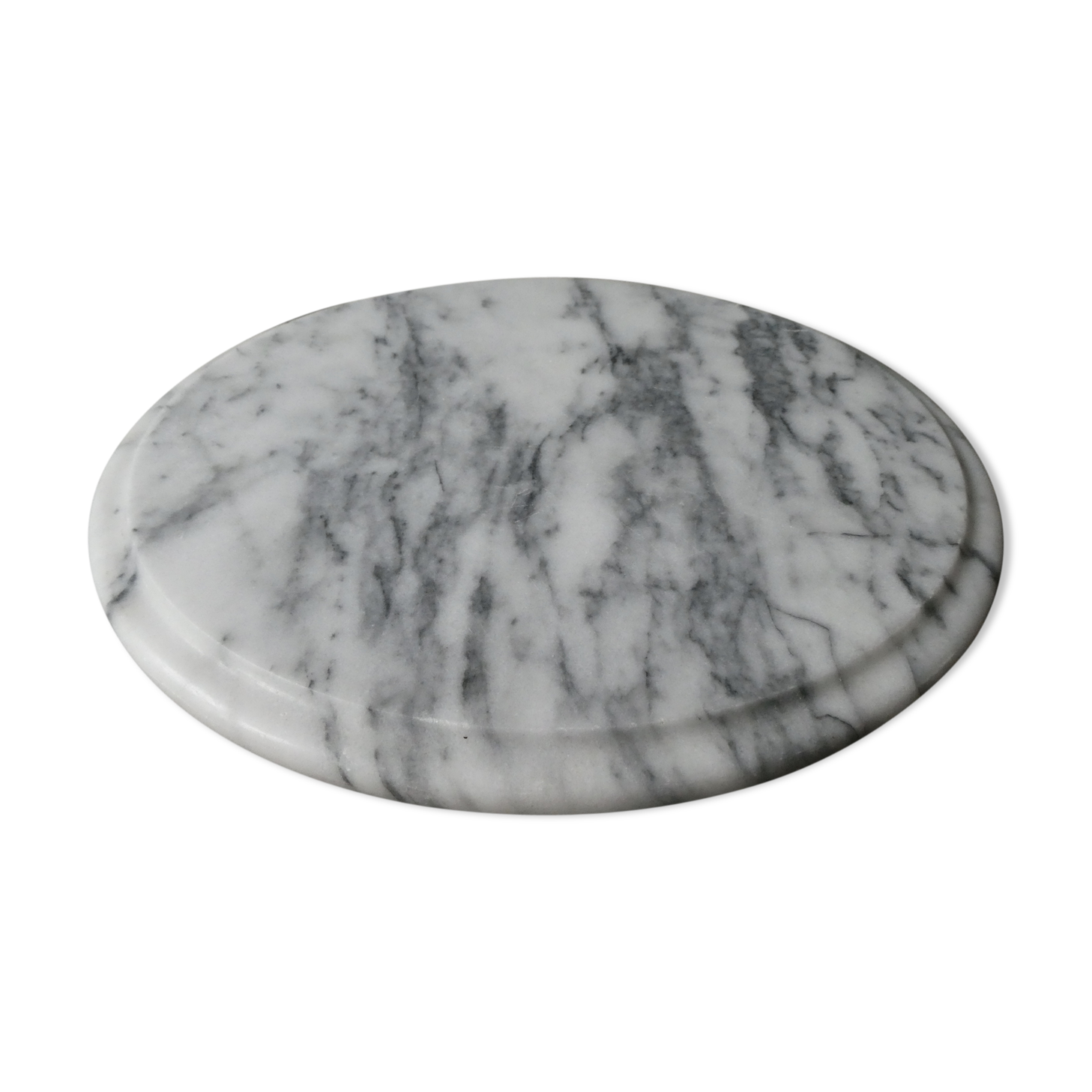 Table mat in white marble veined with grey