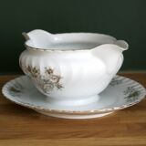 Double-spouted sauceboat from Bavaria Germany in very good condition