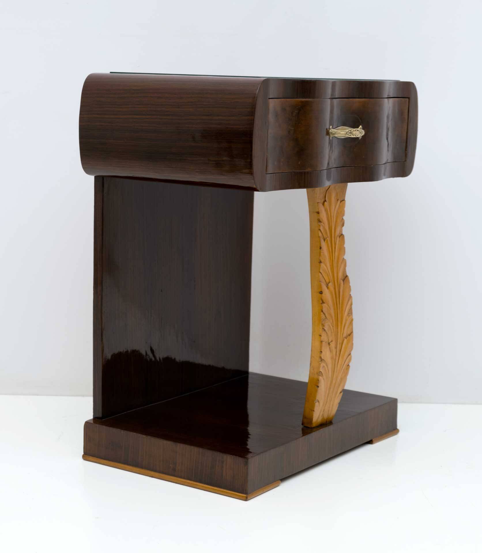 Pair of Art Deco Italian Walnut Briar and Maple Bedside Tables, 1920s