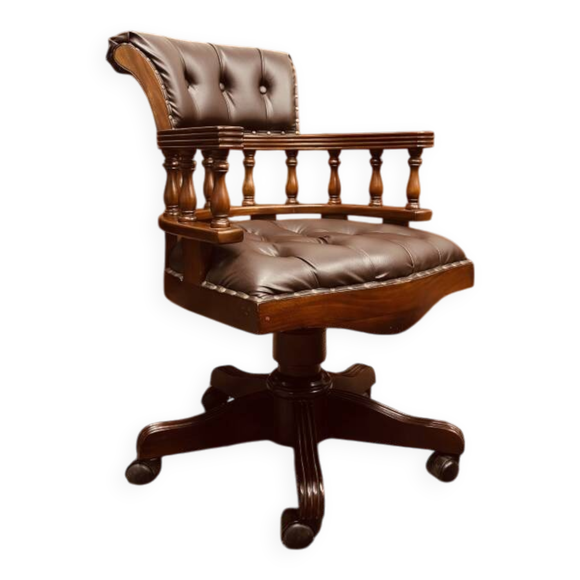 Chaise de bureau classique anglaise de style capitaine marron
