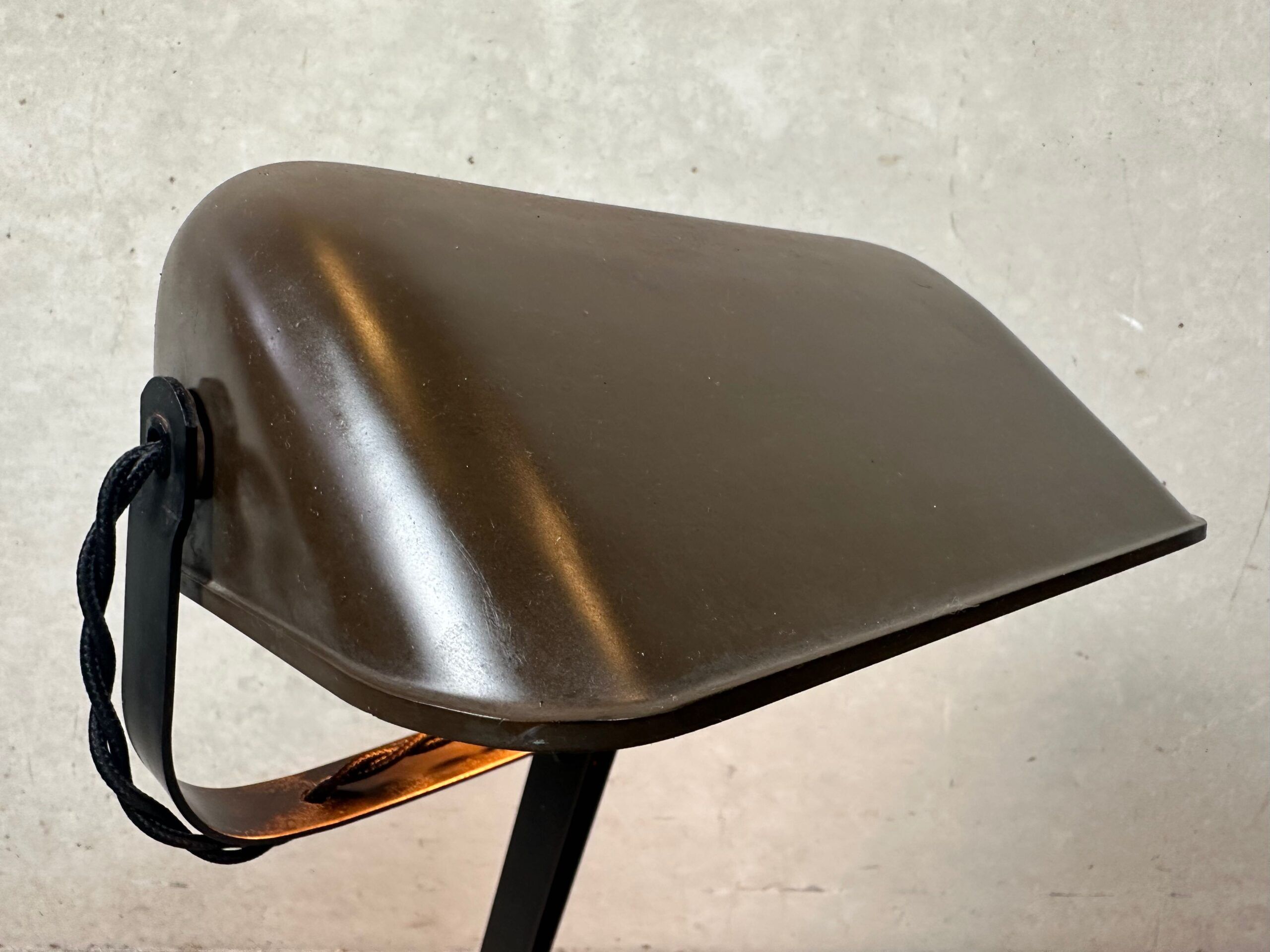 Lampe notaire Erpe originale – bakélite