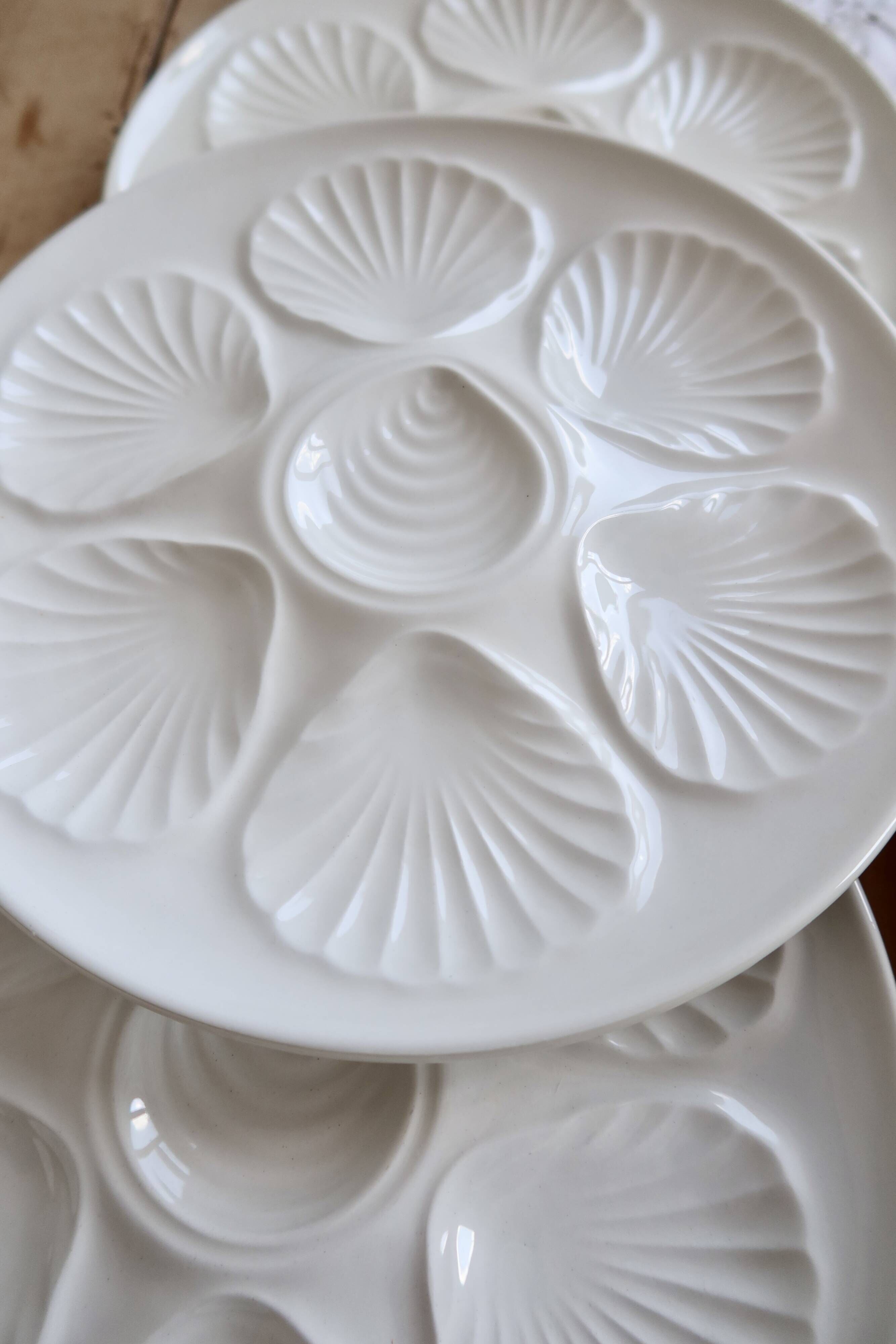 6 vintage white earthenware oyster plates