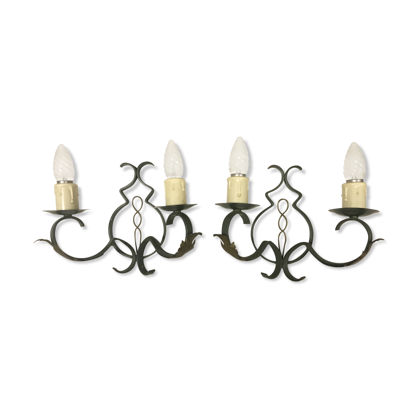 Pair of gilded metal wall sconces