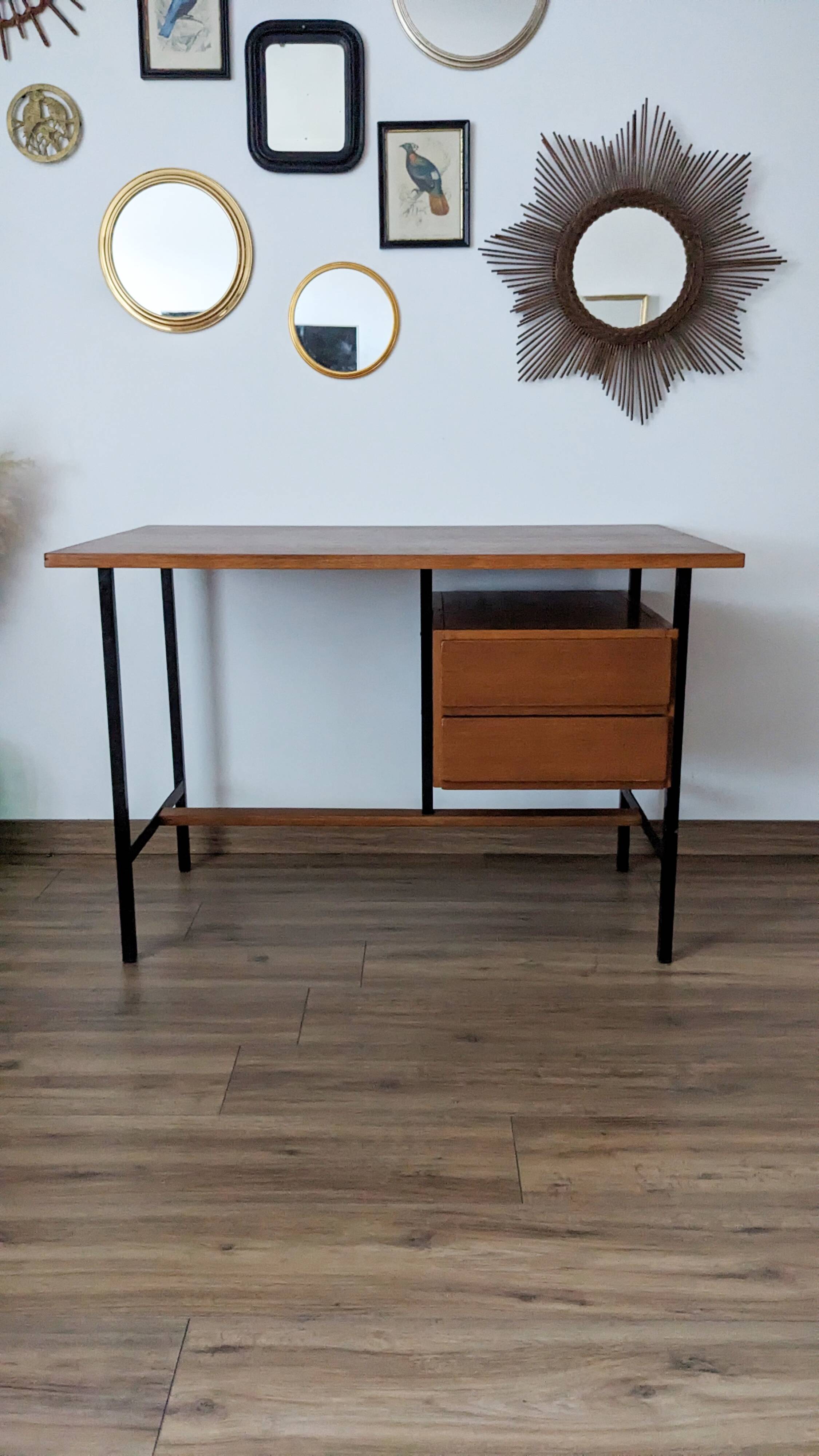Modernist desk from the 60s